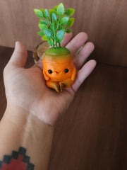 Chunky Carrot Sculpture "Sandee"
