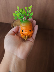 Chunky Carrot Sculpture "Sylvie"